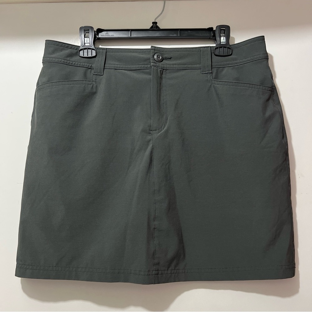 Eddie Bauer Skort Women 10 Dark Gray Jersey Pockets Zipped Logo Golf Performance
